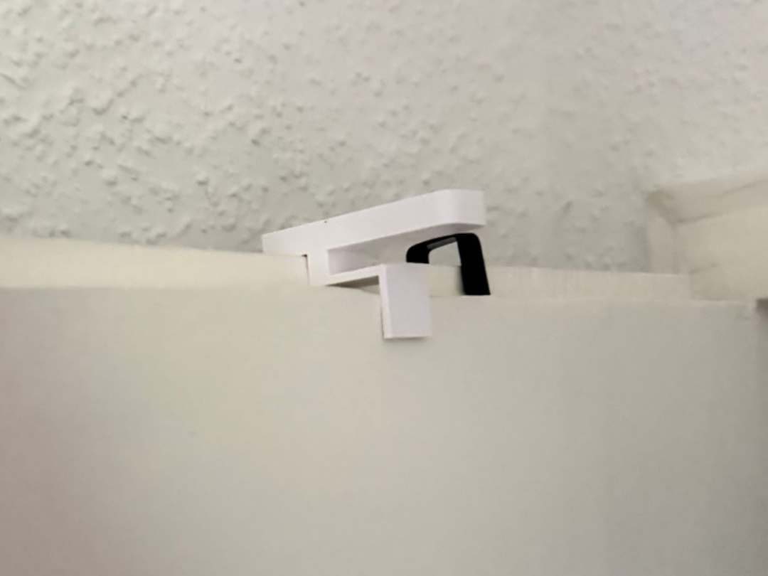 Doorstop to keep the door open a little for cats