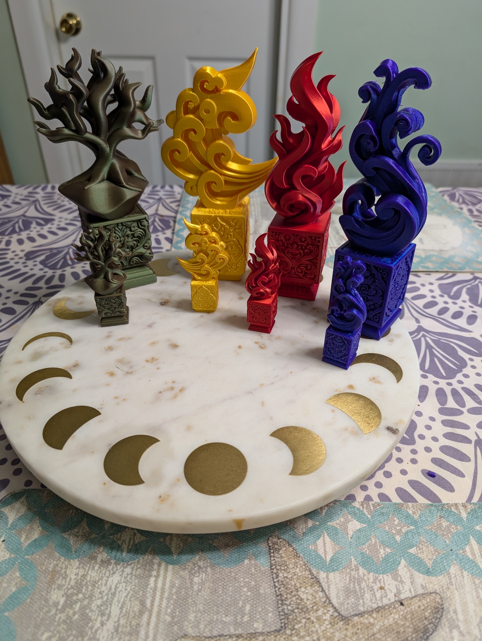 Miniatura 2 do modelo 3D Elementals Statues