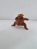 Фигурка на жаба в поза карате и джудо