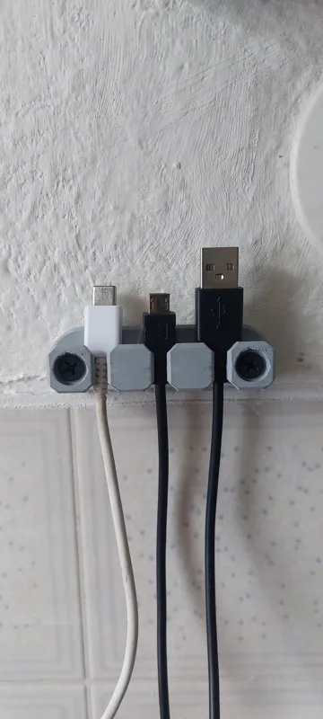 cable-corral 3 slot / extender