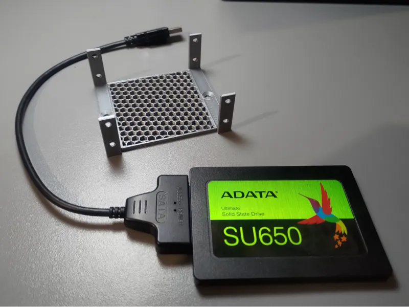 Sata SSD 2,5" wall mount