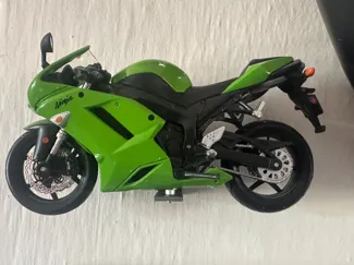 Maisto motorcycle holder (universal)