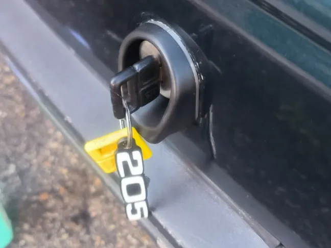 junta cerradura maletero peugeot 205