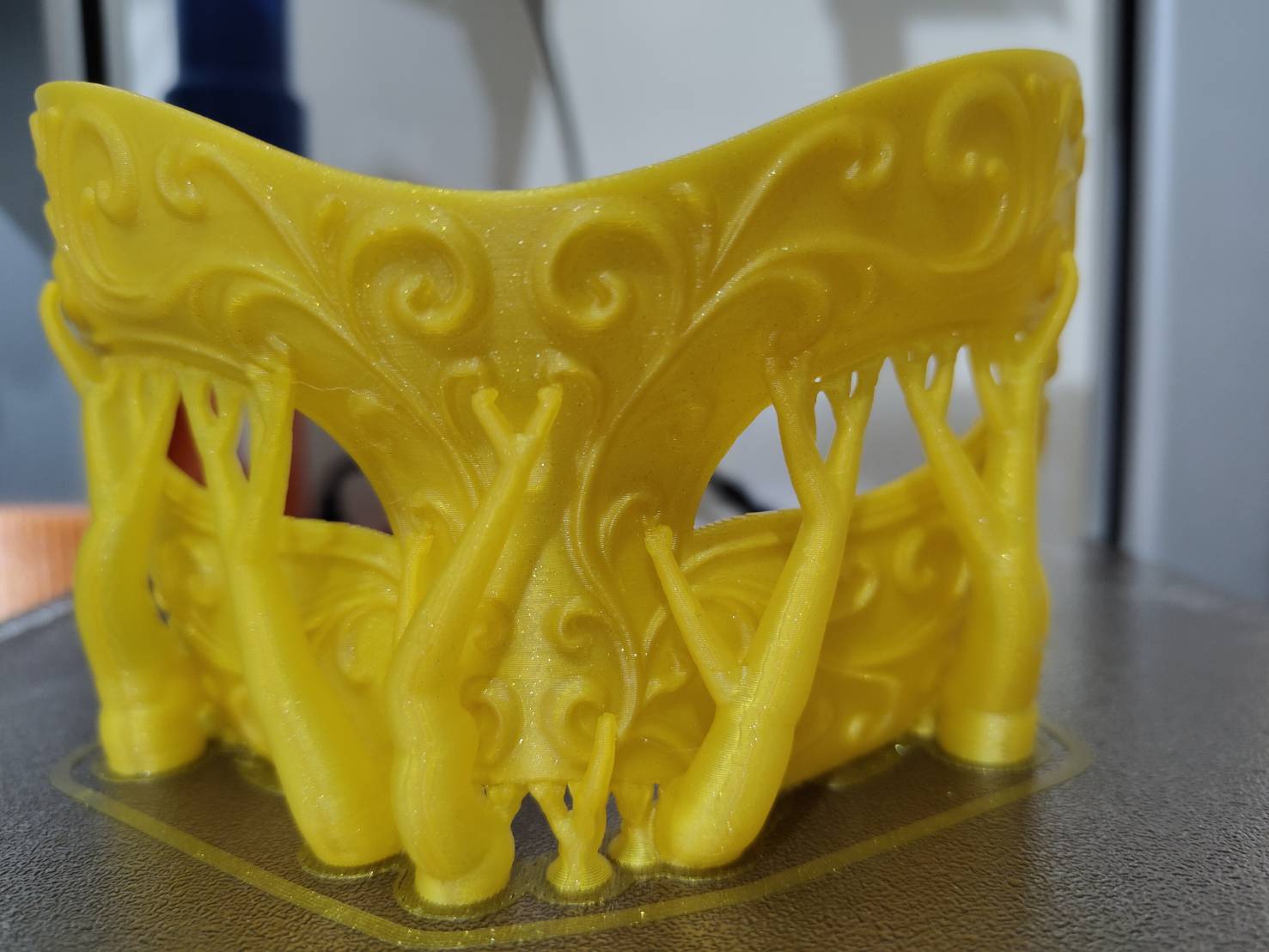 ヴェネチアンマスク　イエロー 3Dプリント ヴェネチアンマスク - 無料3Dモデル -MakerWorld