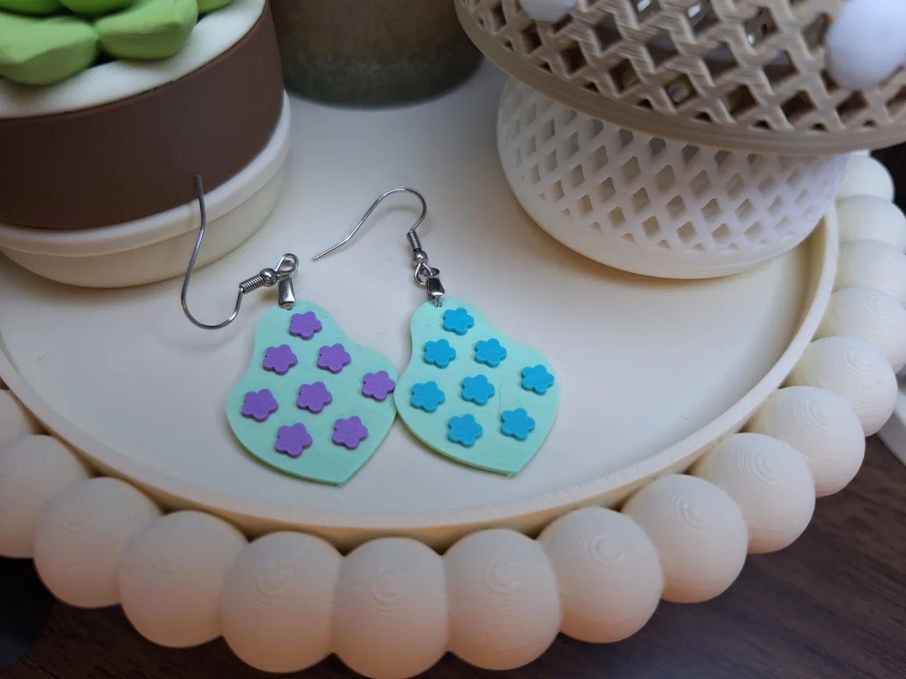 Flower Dangle Earrings view 3