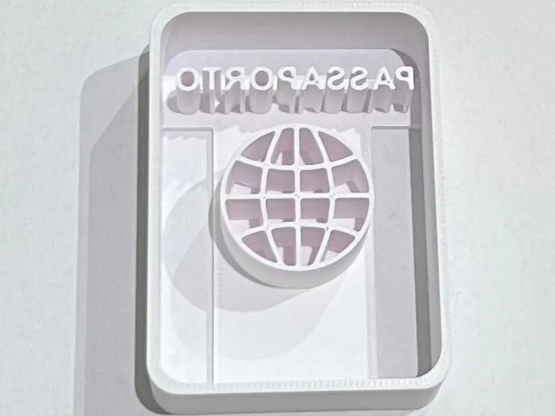 Tagliabiscotti Passaporto