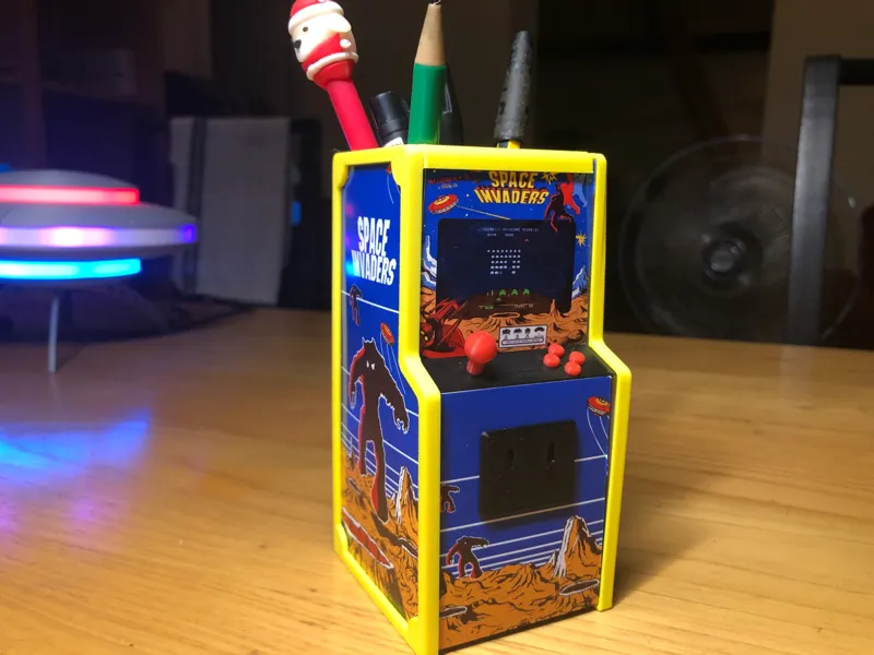 Arcade Cabinet Penholder - with changeable skins!