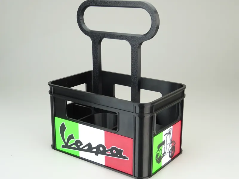 VESPA Roller / 6-er Bierträger / Handtasche