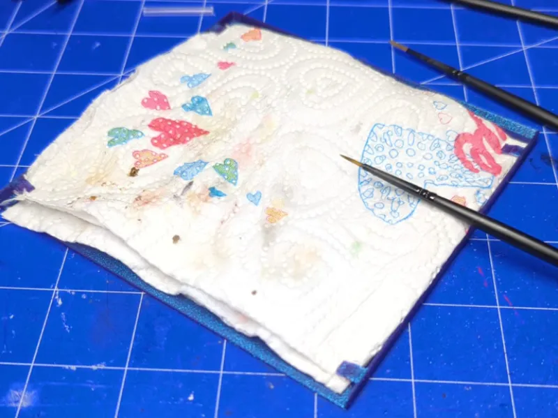 Folded kitchen paper holder for brushes