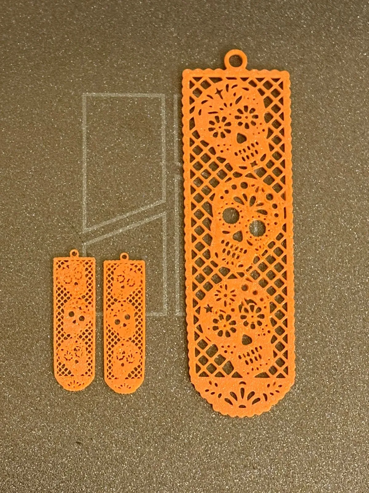 Arete, llavero, separador de libro, calaveritas view 2