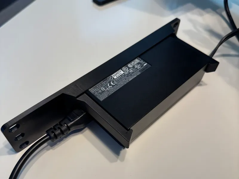 10 inch TP-Link TL-SG105MPE power brick holder