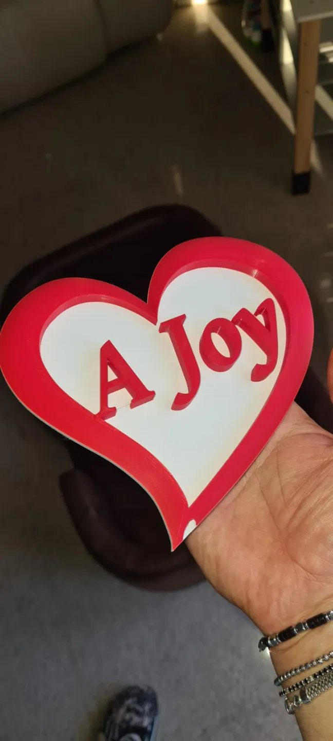 Cuore ornamento con scritta "A Joy"