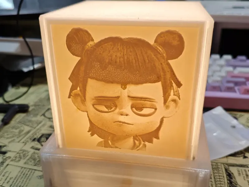 可自定义浮雕小夜灯