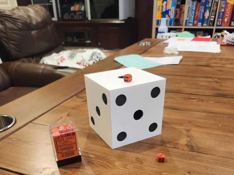 12 mm Dice "Die Tower"