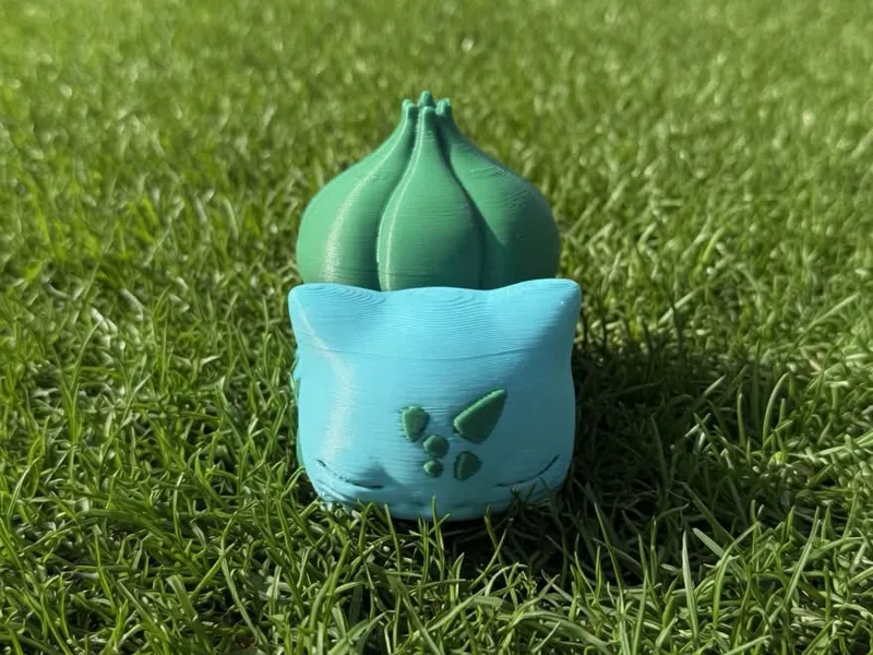 Cute sleeping bulbasaur