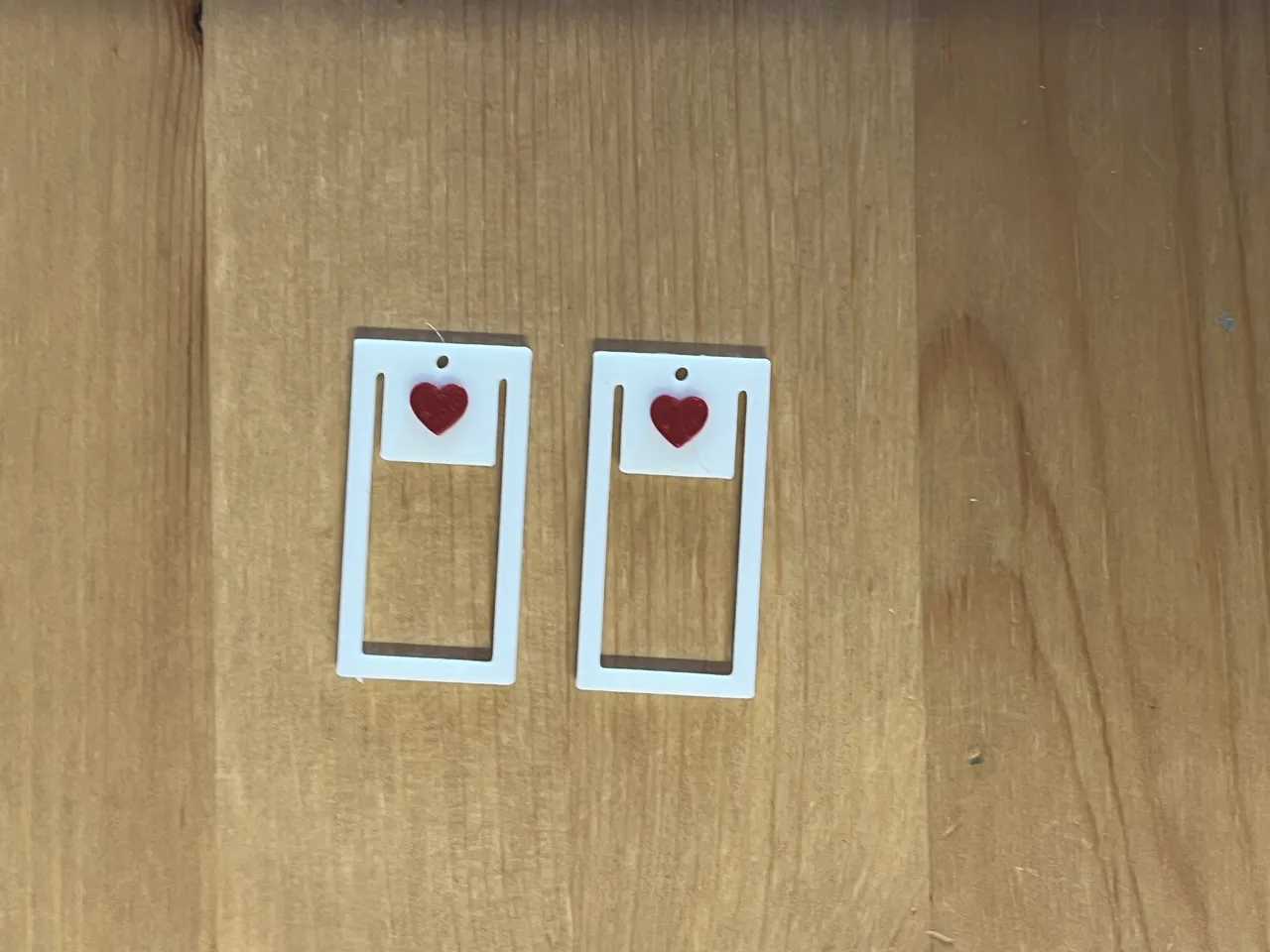 earrings view 2