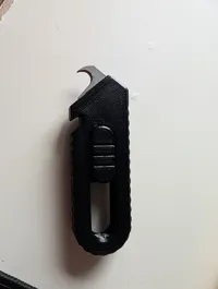 No overhang on blade