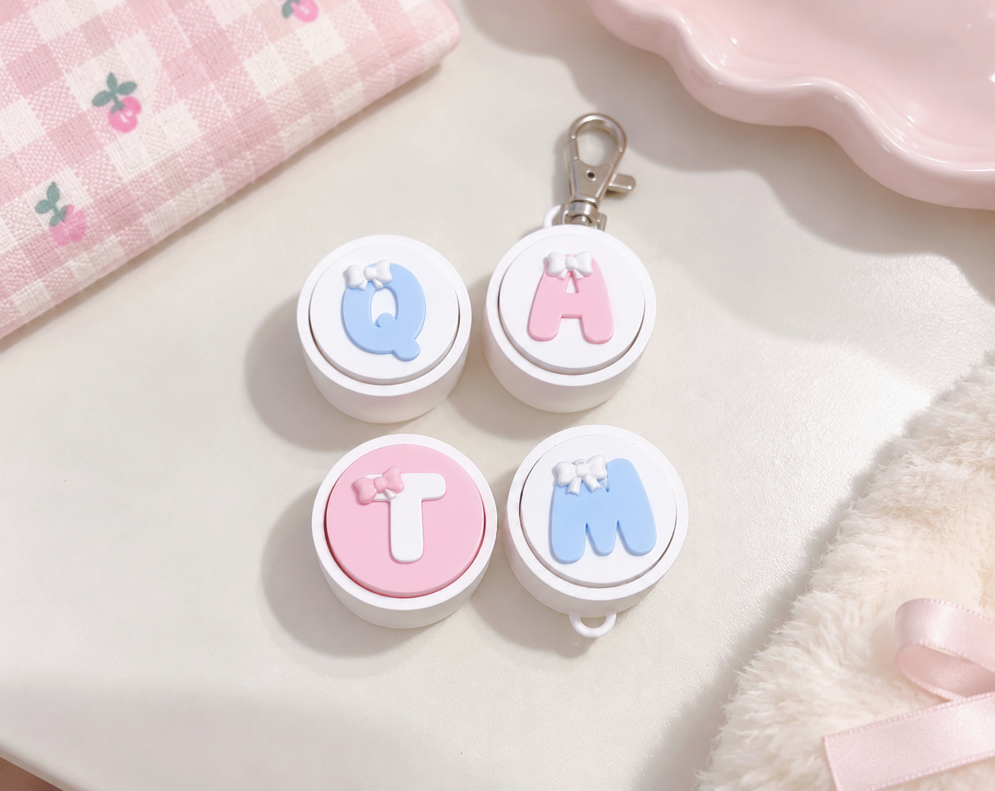 Cute Bow Initial Clicker Keychain Fidget Toy(A-Z) - 1