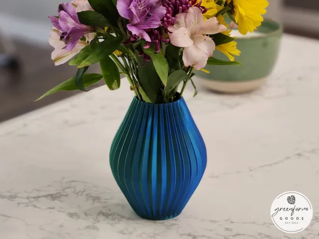 Ribbed Flower Vase Modern Geometric Tabletop Decor