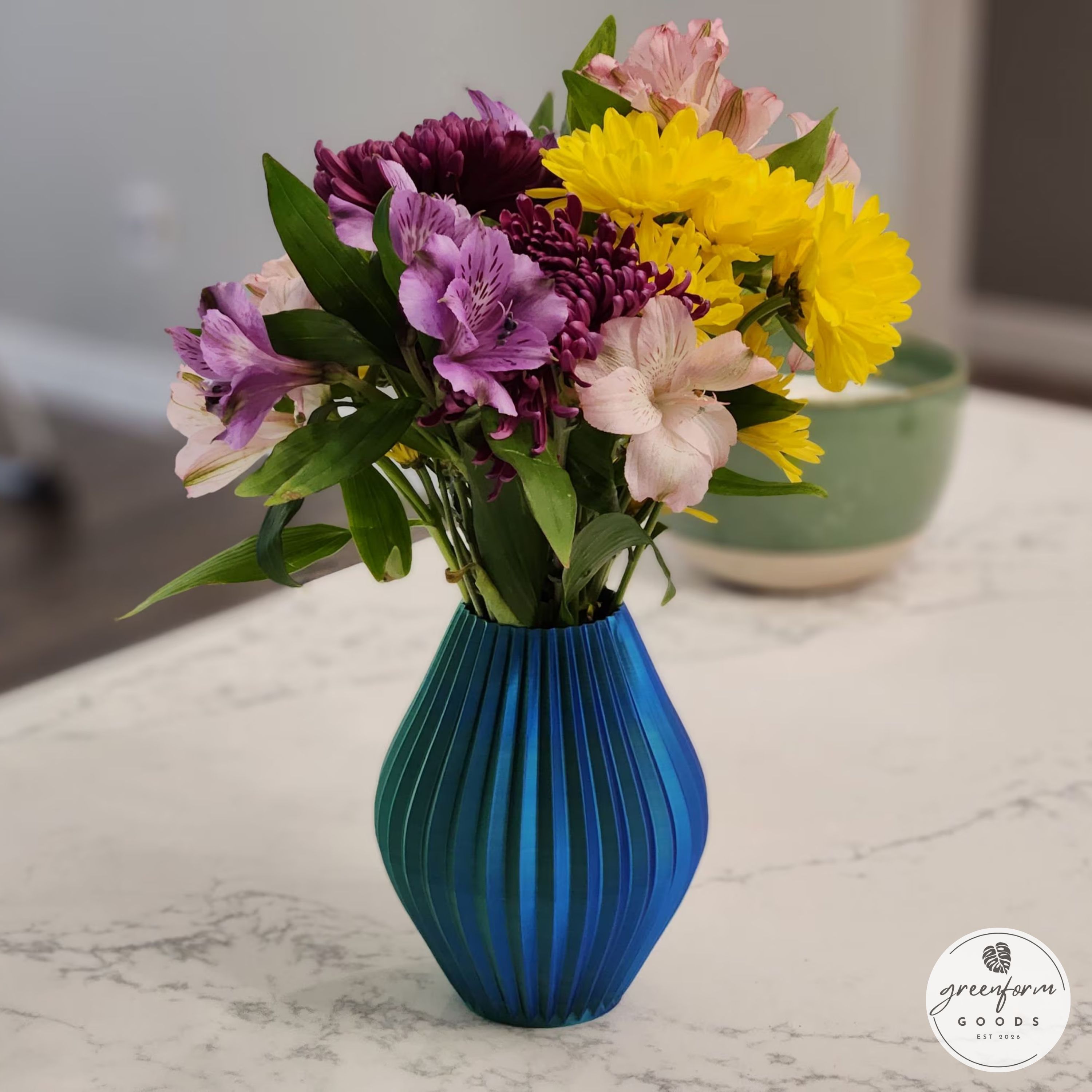 Ribbed Flower Vase - Modern Geometric Decor
