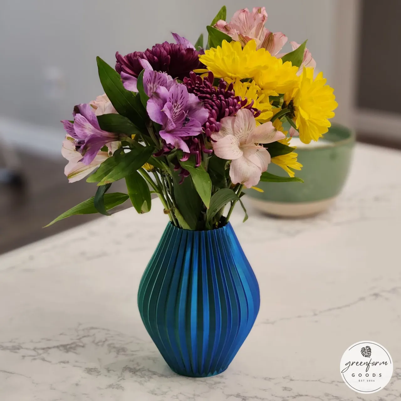 Ribbed Flower Vase Modern Geometric Tabletop Decor view 2