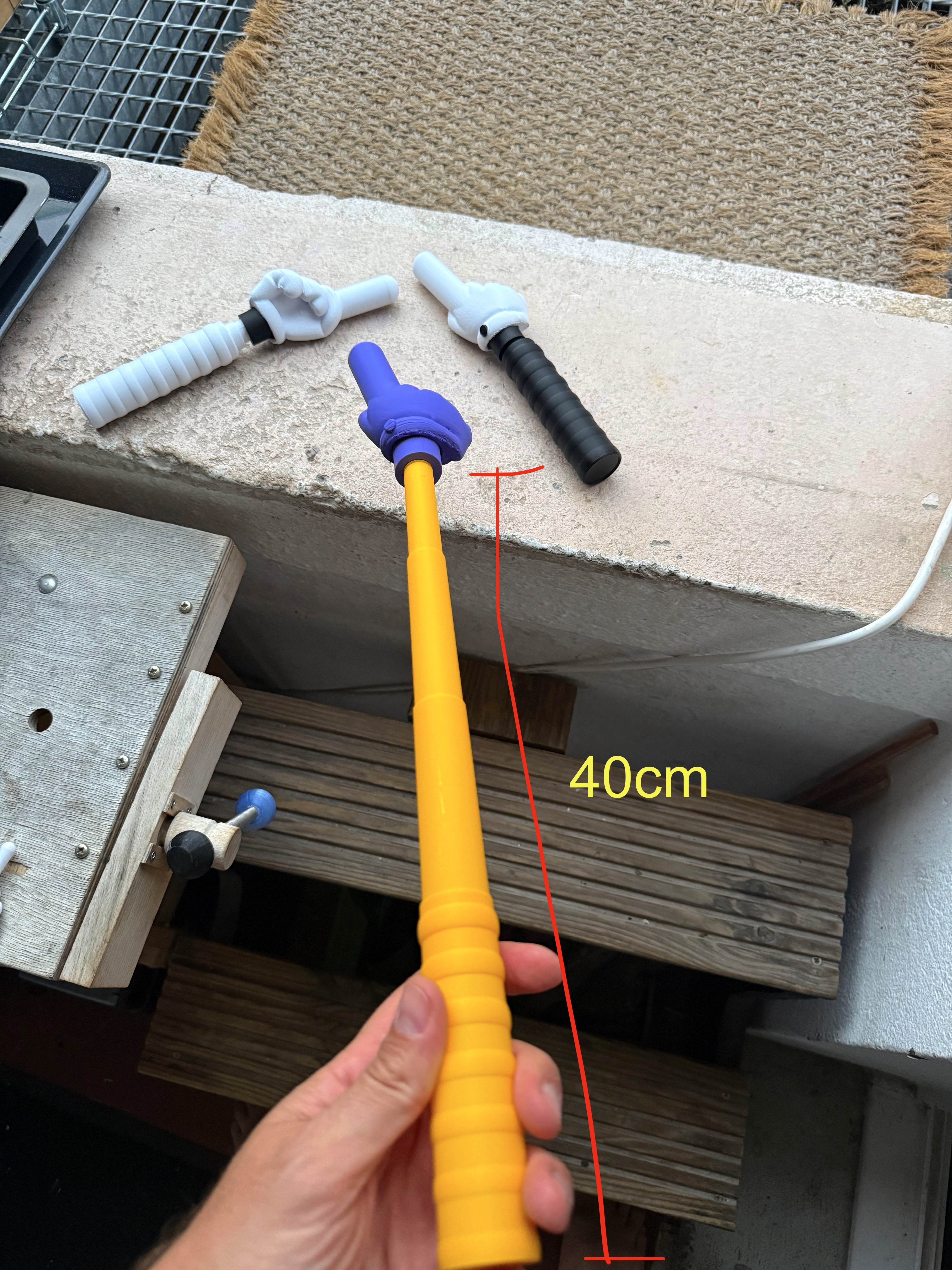 Miniatura 2 do modelo 3D Collapsible / Extendable Pointer Finger & Pencil