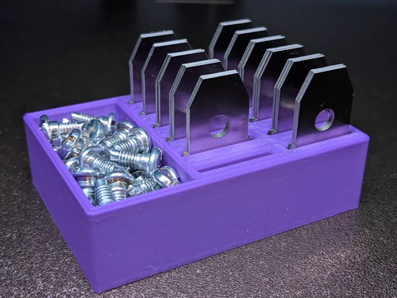 RoboKnifeStash