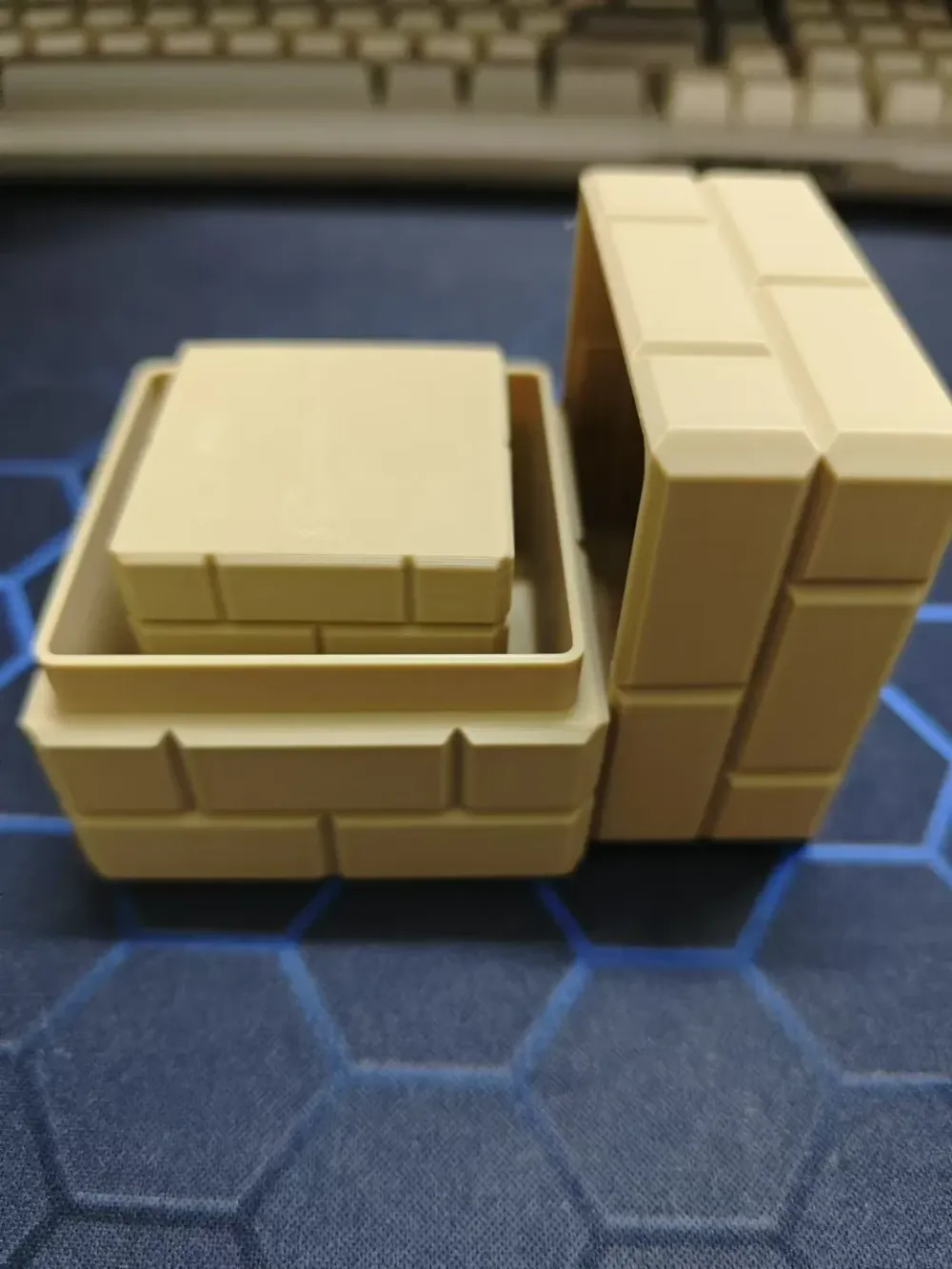 Mario Brick World Lidded Box by 三七21 MakerWorld: Download Free 3D Models
