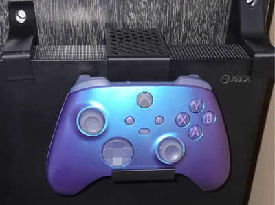 Xbox One X Controller Hanger