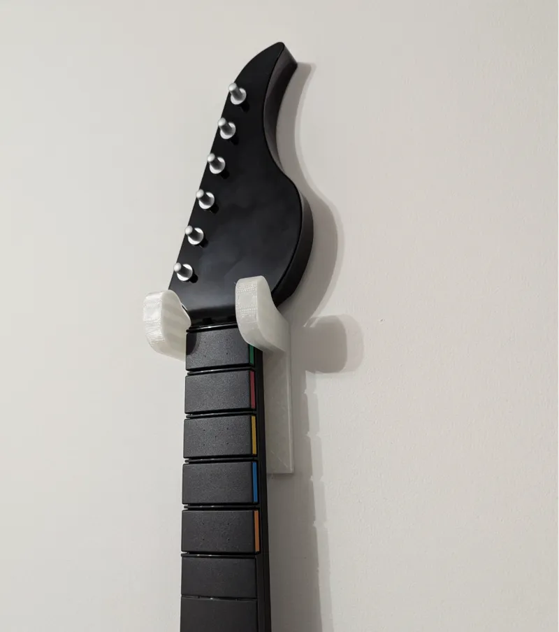 PDP riffmaster wall mount for command strips