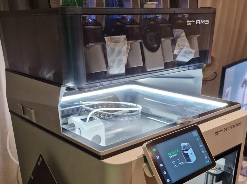 AMS sleek riser with led strip