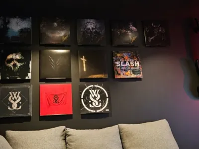 Vinyl Record Shelf Command Strip Version