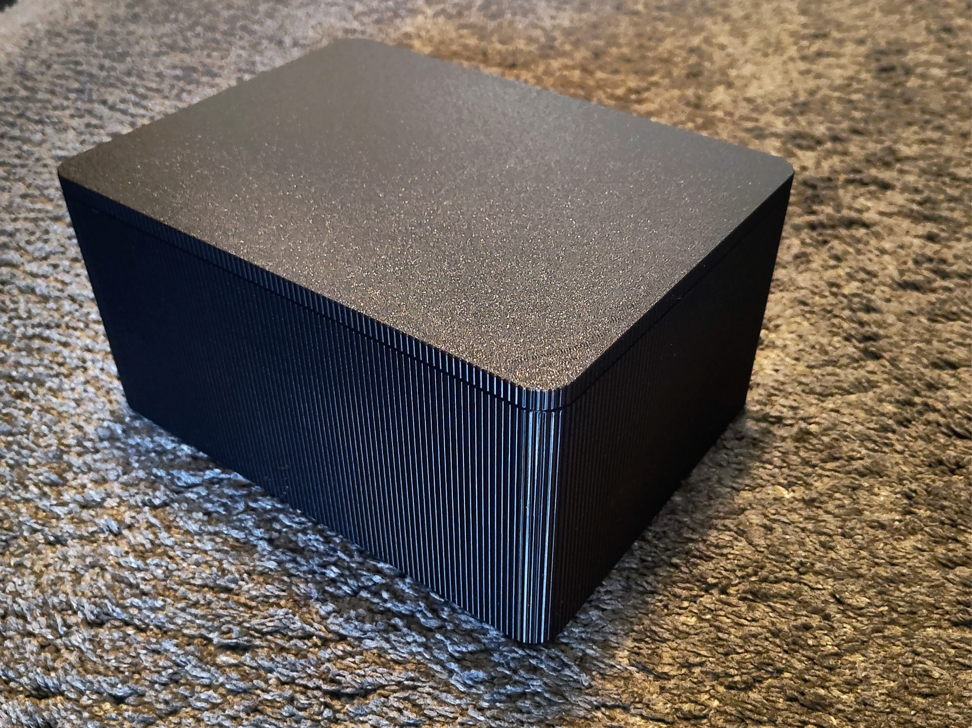 Big Ribbed Box 180 x 240 mm