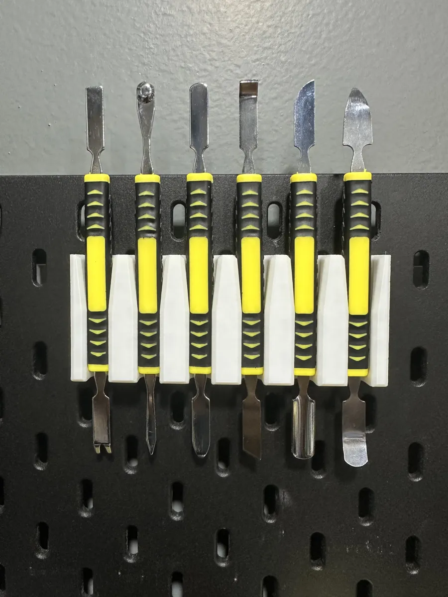 Support Skadis pour outils de soudure et leviers