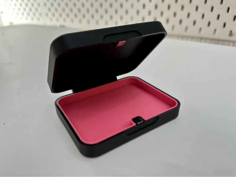Magnetic pocket box (5 different inserts)