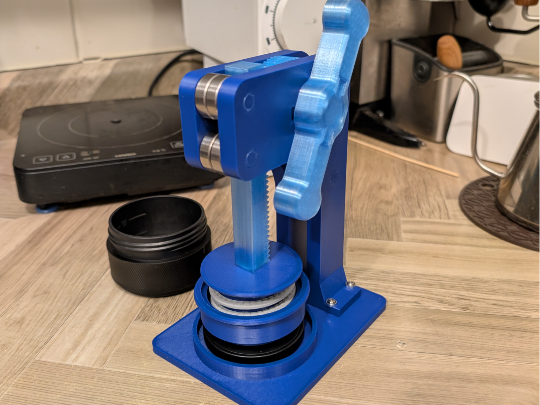 OXO Rapid Brewer Self-Leveling Tamper Press