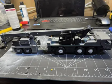 Escenografía en miniatura: LTM 1055-3.3 1 50th scale — vista de referencia 3