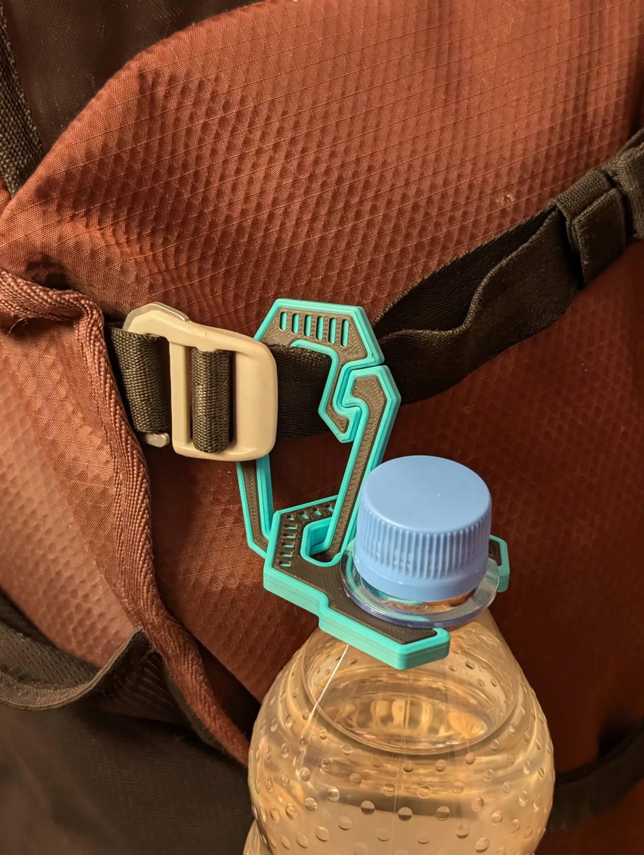 Backpack PET Bottle Holder - Easy To Print! view 2