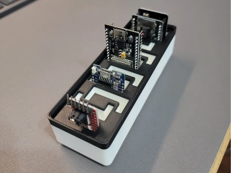 Esp32/esp8266/espcam/ftdi flasher gridfinity bin