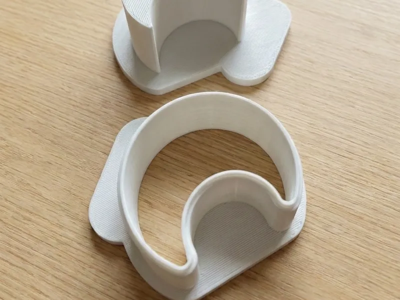 Customizable Parametric Moon Cookie Cutter