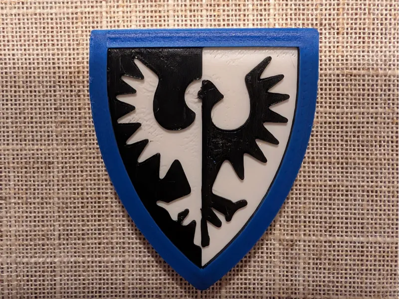 Pin - Classic Black Falcon (Legos)