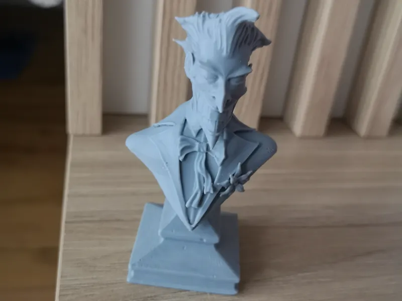 Joker bust