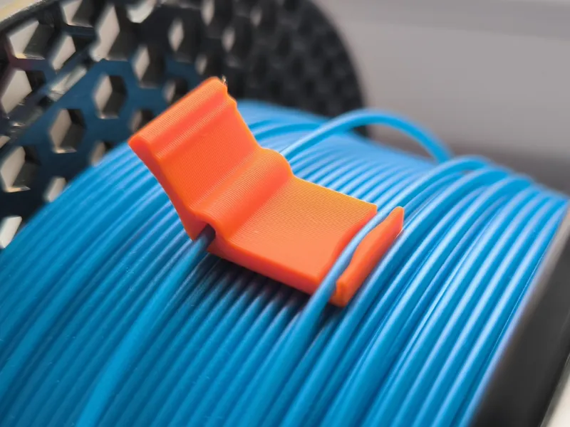 Filament clip