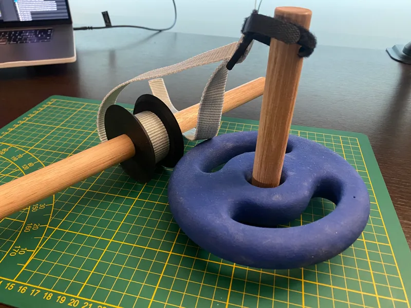 Forearm wrist roller trainer