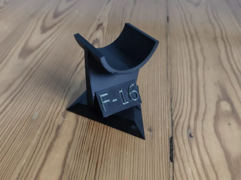 stand for F16 by @TMinus3D
