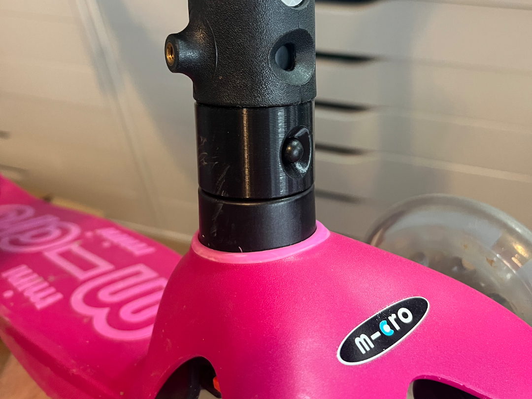 Micro Mini2Grow Seat Raiser Adapter 