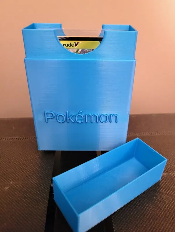 Boîte à cartes Pokémon sous protection