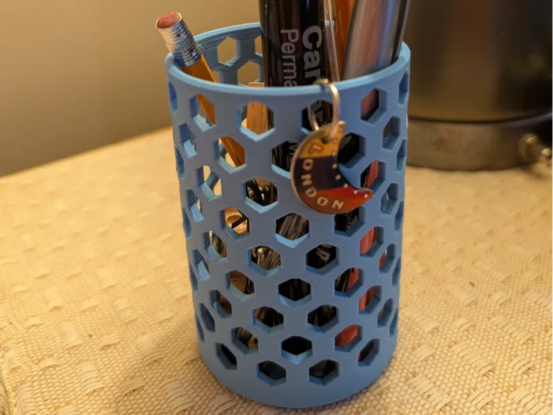 Pencil/Pen Cup with Hex Mesh