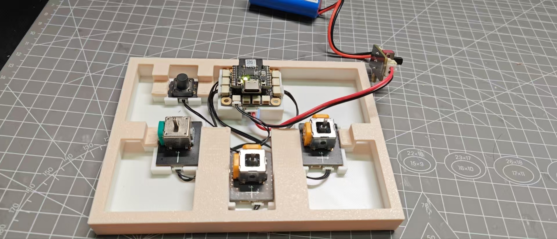 Miniatura 2 do modelo 3D 拓竹“好运”机器人-（初代）测试版