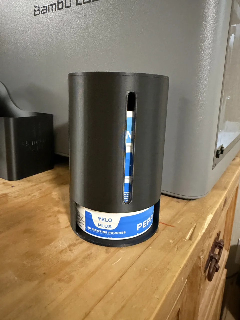Velo Dispenser with lid view 2